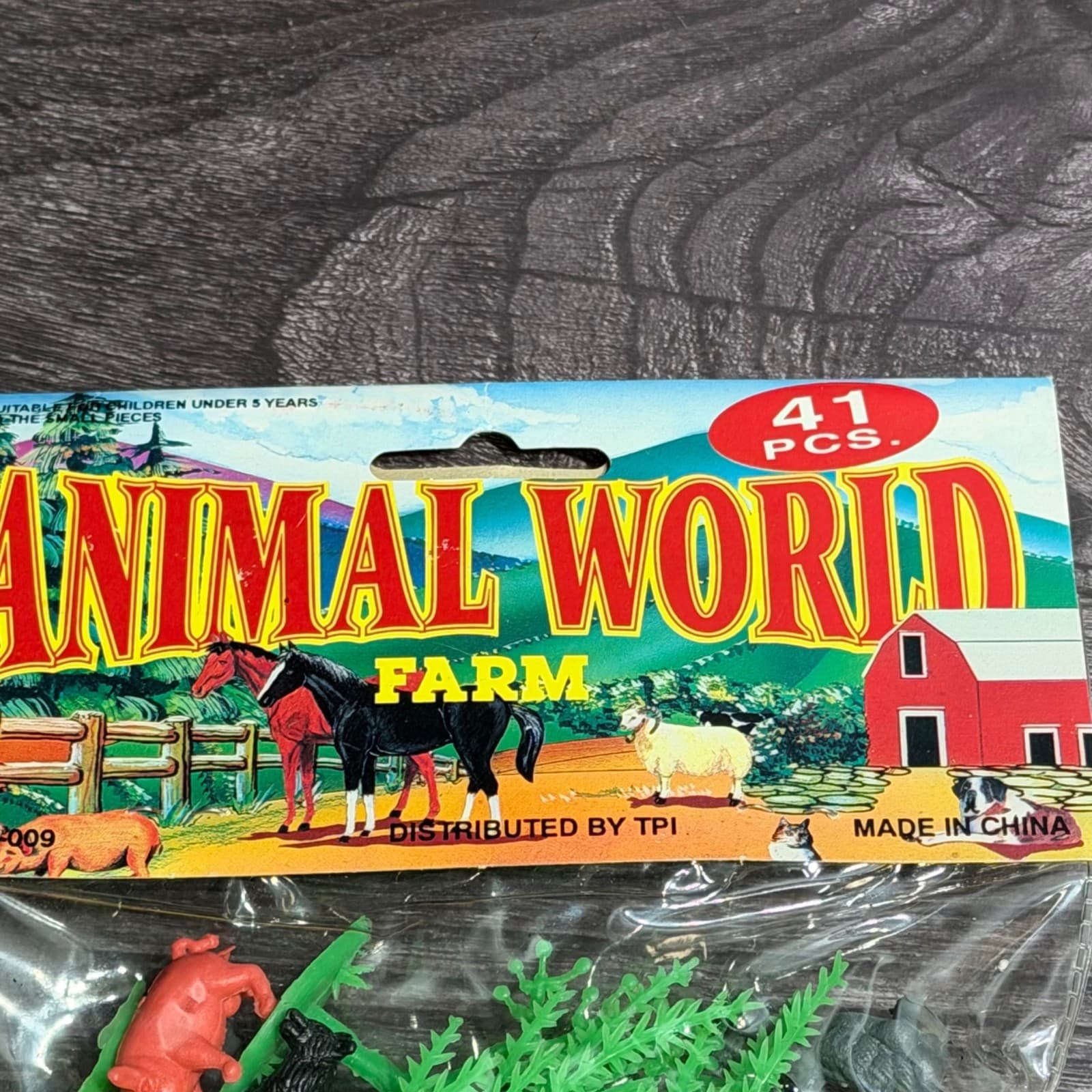 Animal World Farm Plastic Figurines 41-Piece Set VTG 1980s Farm Animal Toys NOS - Thumbnail 12