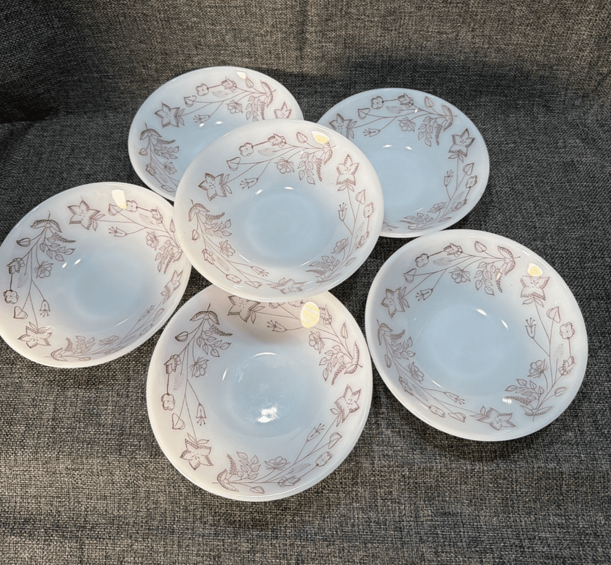 VTG Milk Glass Soup Cereal Bowls Burgundy Spree Floral Federal Glass Heat Proof