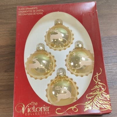 Vintage Victoria Collection 4 Gold Glitter Reindeer Glass Christmas Ornaments - Thumbnail 2