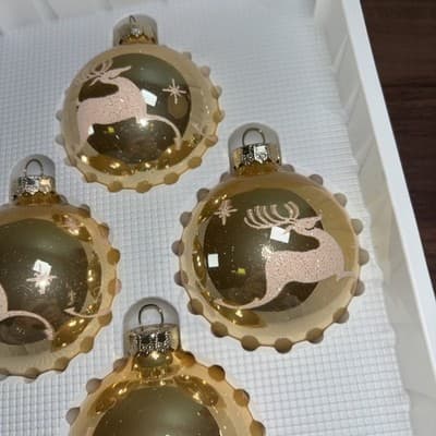 Vintage Victoria Collection 4 Gold Glitter Reindeer Glass Christmas Ornaments - Thumbnail 8