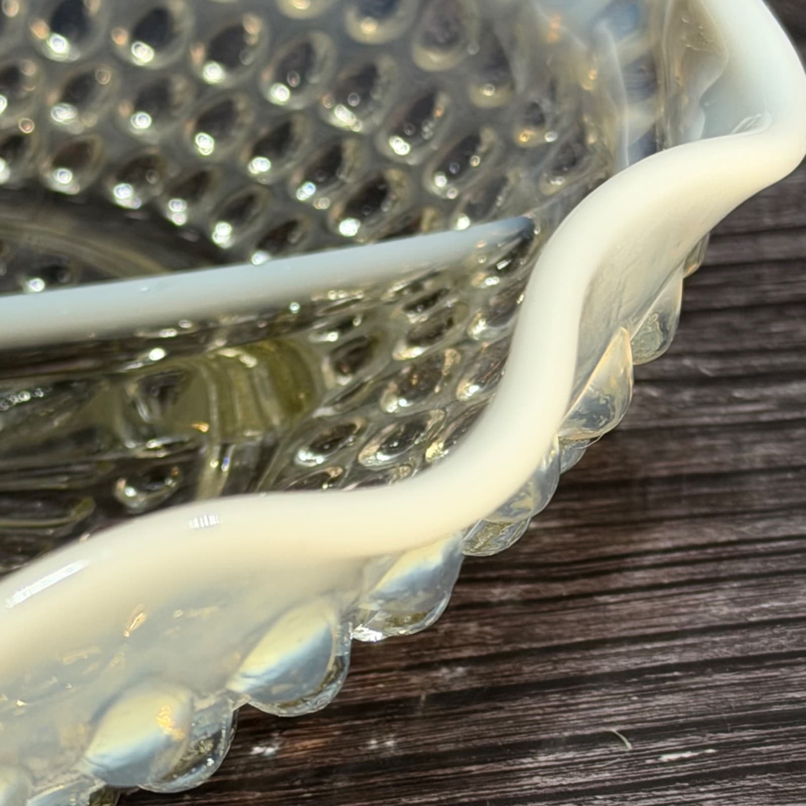 Vintage Relish Opalescent Hobnail Glass Divided Dish With Ruffled Edges - Thumbnail 3