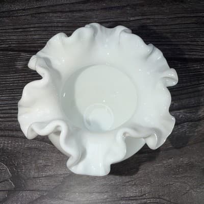 Vintage Milk Glass Bud Vase Planter Smooth Small Double Ruffled Edge Round Rose - Thumbnail 2