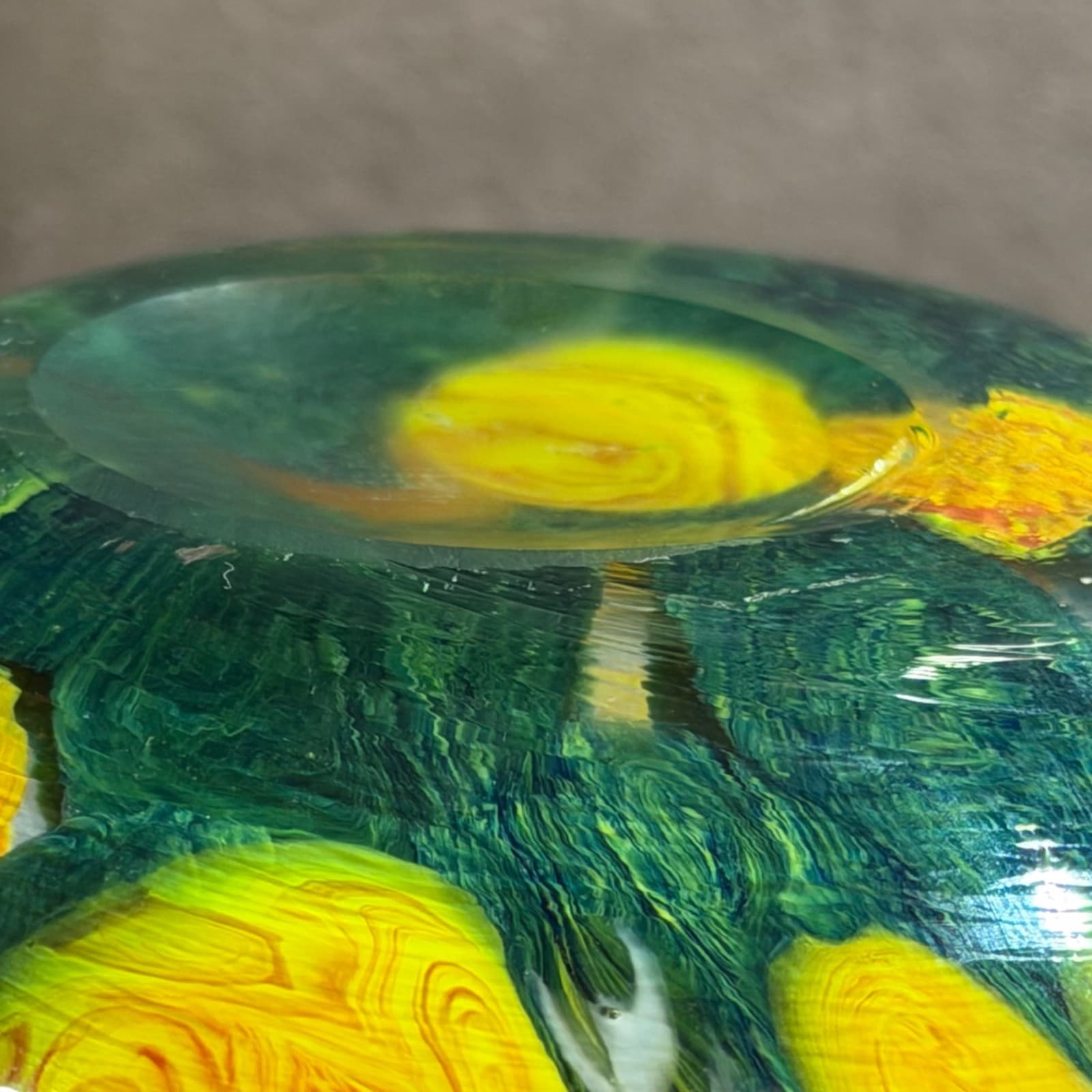 Hand Blown Swirled Art Glass 11.5" Vase Ruffled Edges Orange & Green Vintage - Thumbnail 13