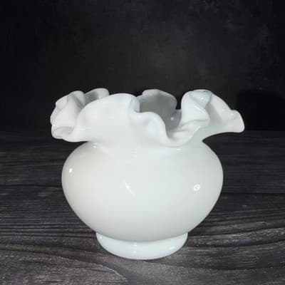 Vintage Milk Glass Bud Vase Planter Smooth Small Double Ruffled Edge Round Rose - Thumbnail 3