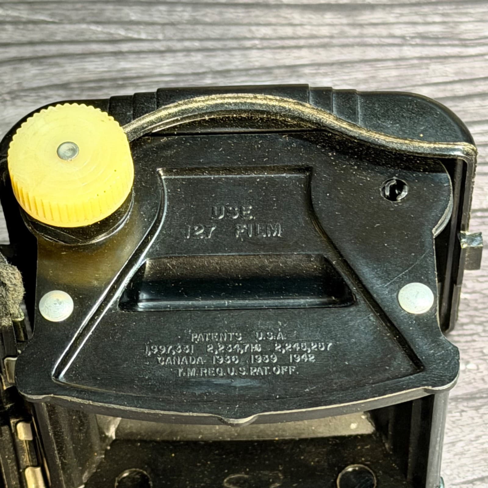 Kodak Baby Brownie Special Camera 1942 Bakelite Art Deco W/ Original Strap VTG - Thumbnail 14
