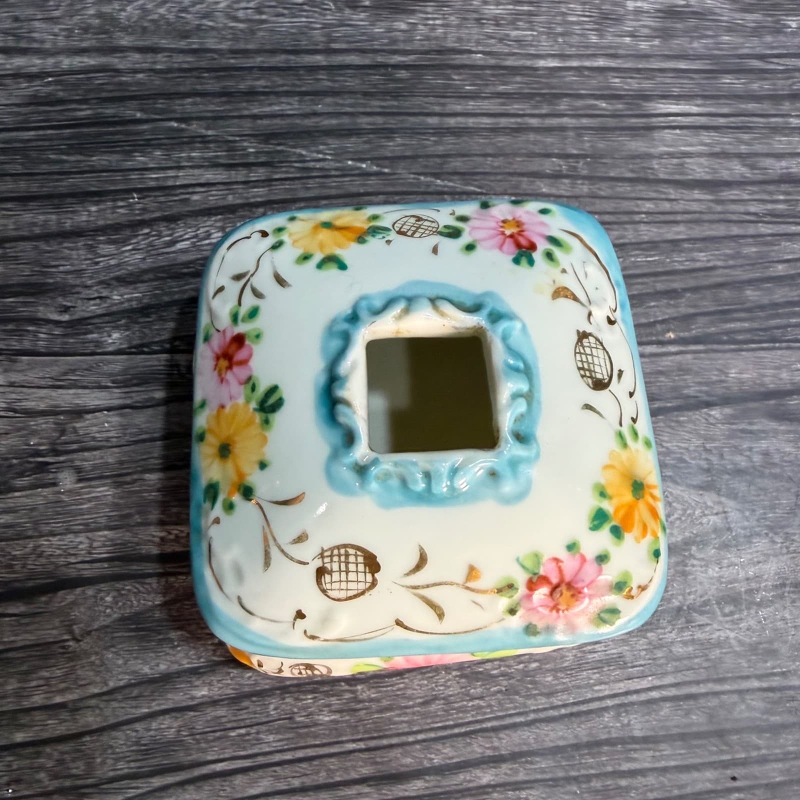 Hand-Painted Floral Ceramic Square Trinket Box With Lid Vintage Hair Keeper - Thumbnail 4