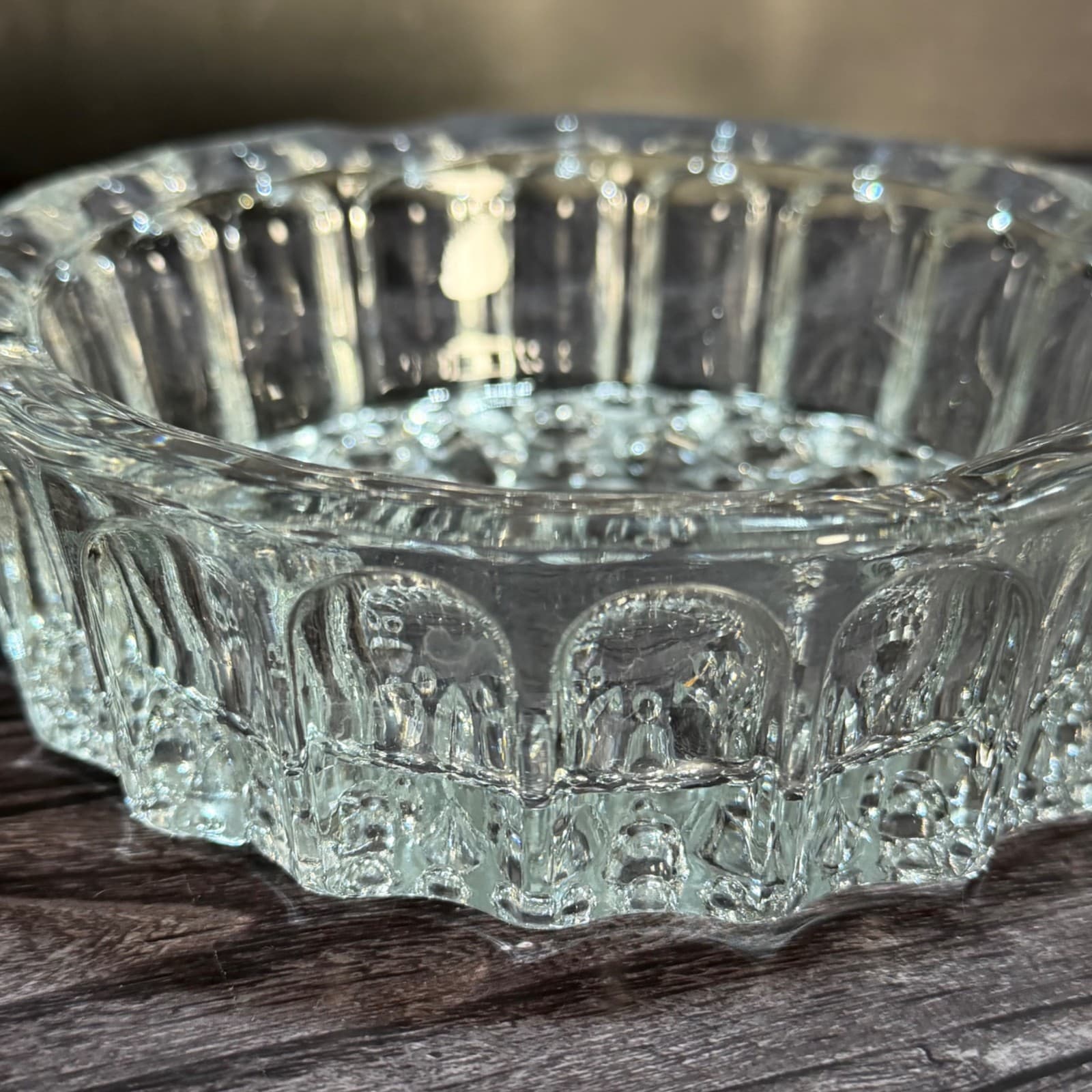 Vintage Clear Pressed Glass Ashtray Trinket Dishes Set Of 2 Floral Design Heavy - Thumbnail 6