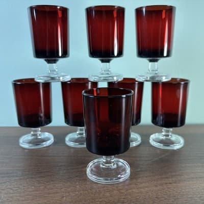 VTG Luminarc Of France Garnet Red Set Of 8 Mini Tinny Sherry Shot glass Footed
