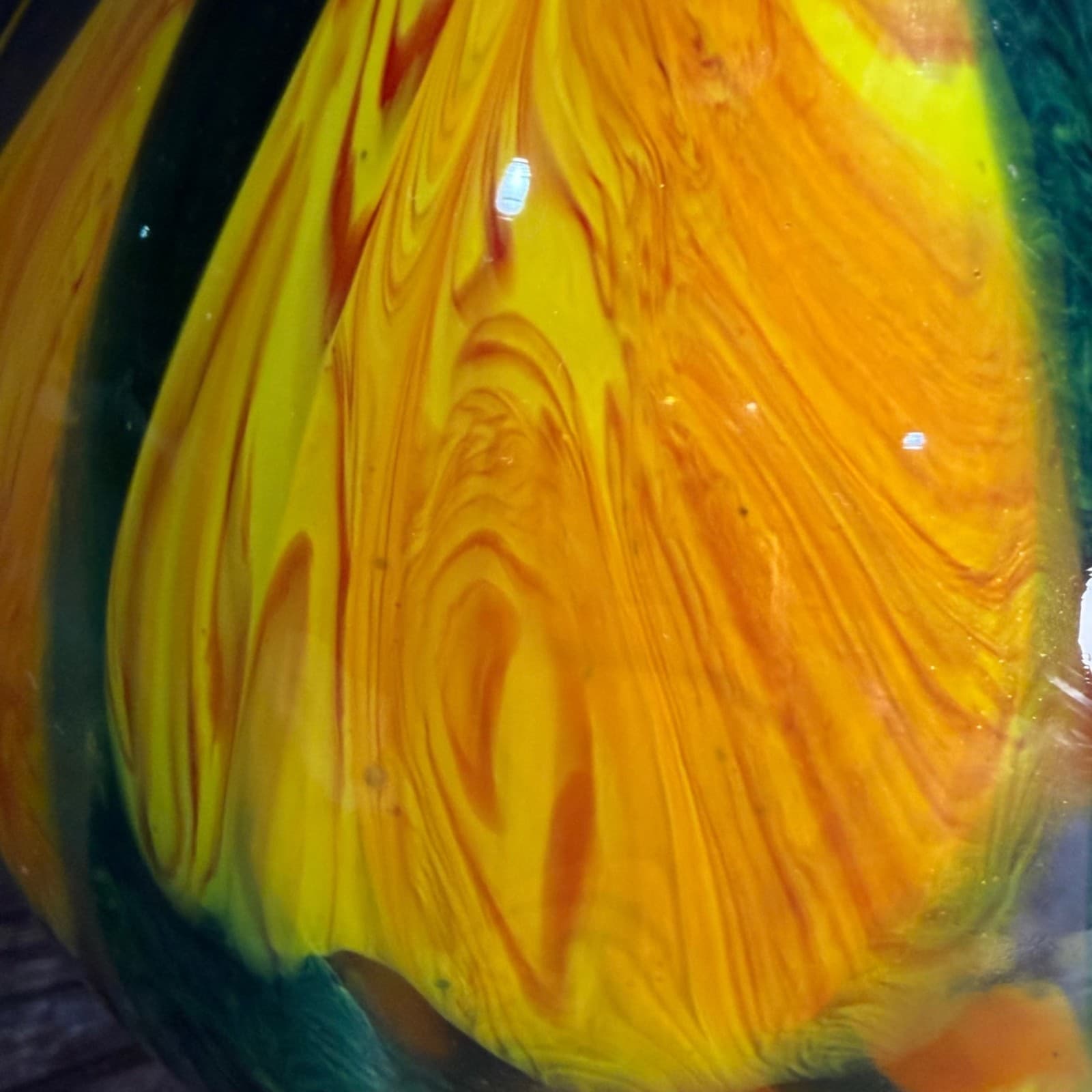Hand Blown Swirled Art Glass 11.5" Vase Ruffled Edges Orange & Green Vintage - Thumbnail 3