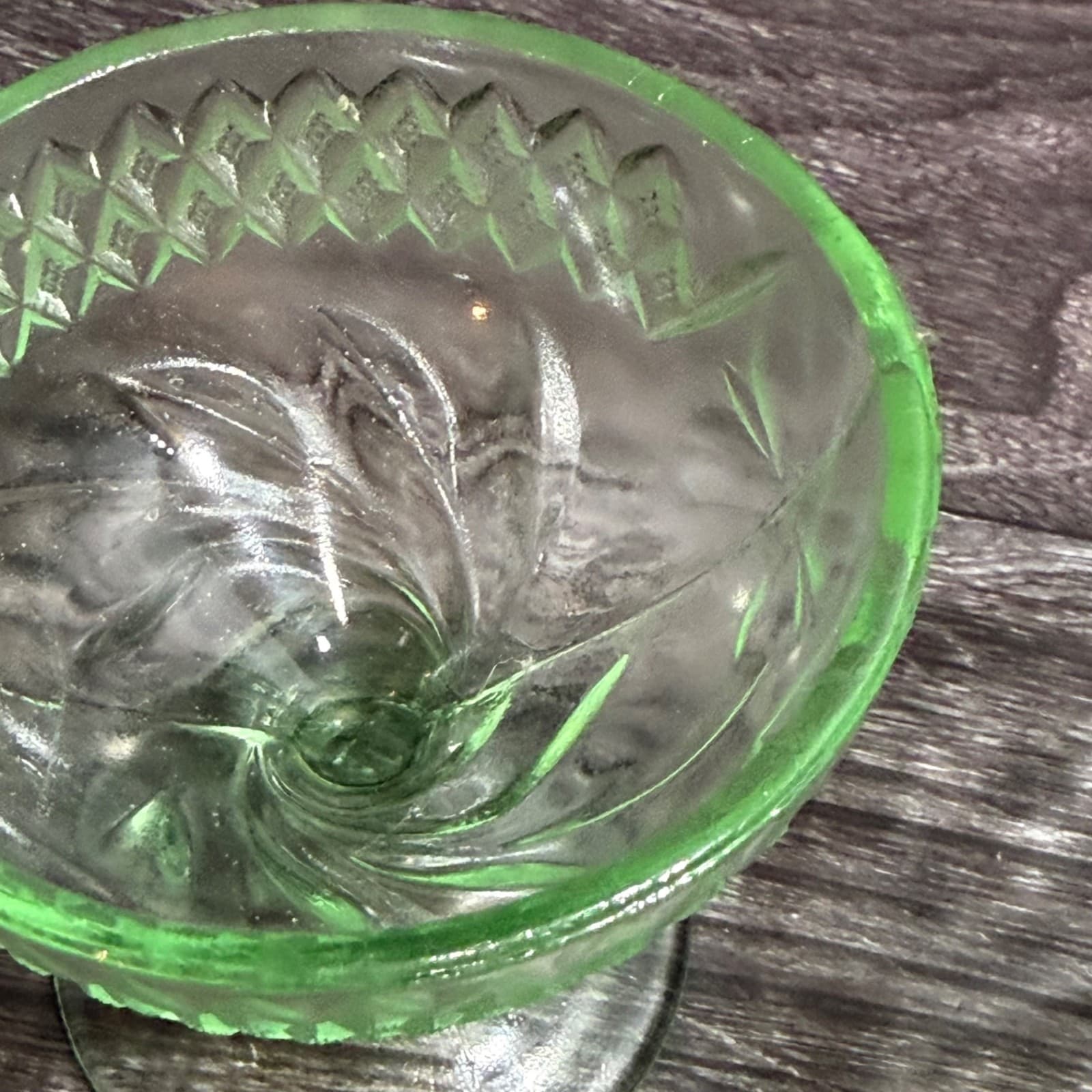 Vintage Green Uranium Glass Sherbet Cups Set Of 3 Glow Under UV Light Floral & D - Thumbnail 7