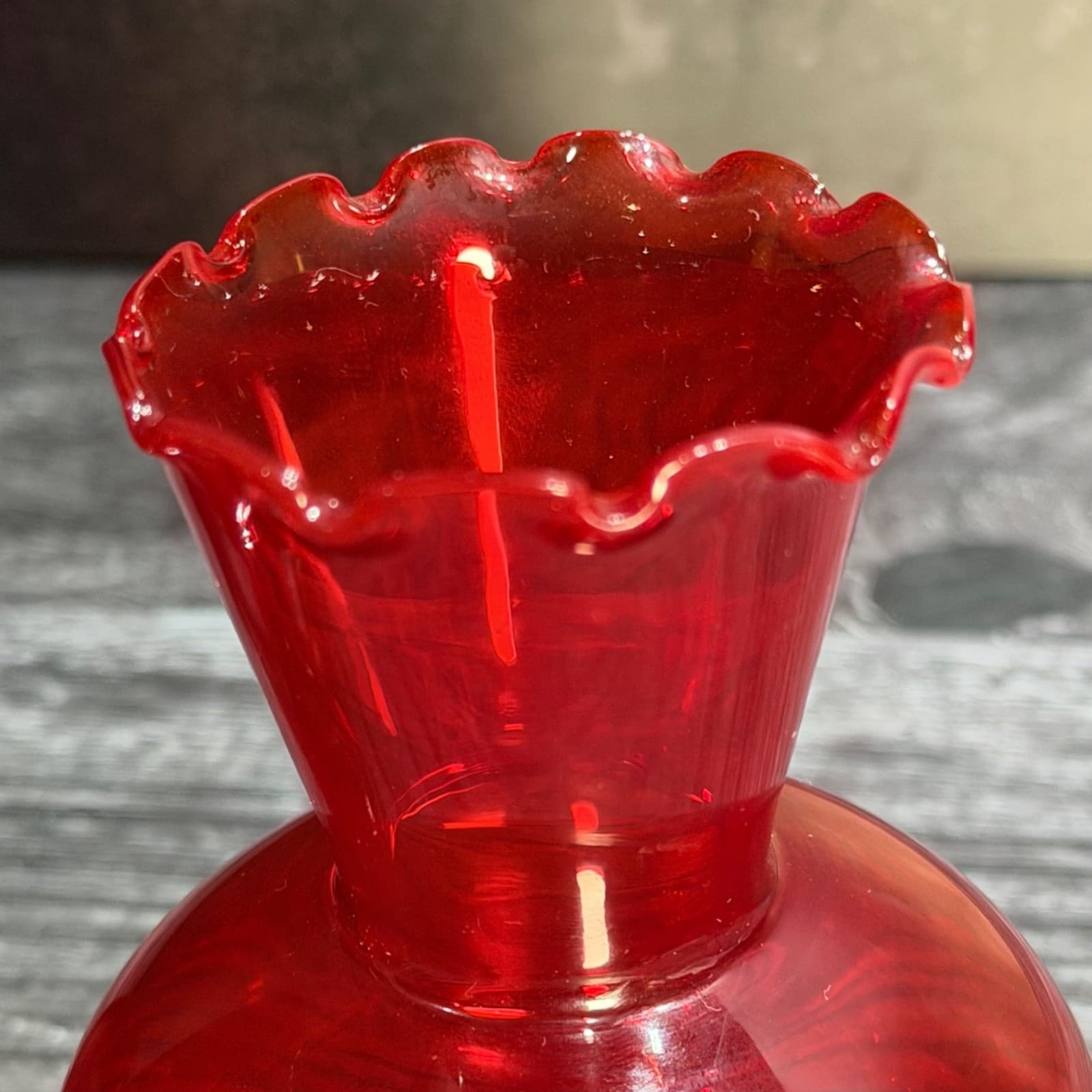 Pair VTG Ruby Red Glass Small Vases Ruffled Edge Elegant Mid-Century Style Blood - Thumbnail 3