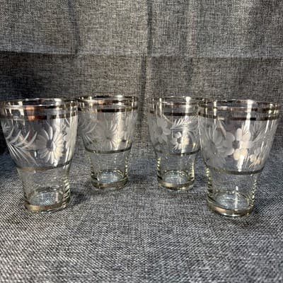 Vintage MCM Cut Daisy Tumbler Drinking Glasses Silver Tapered Highball Set Of 4 - Thumbnail 2