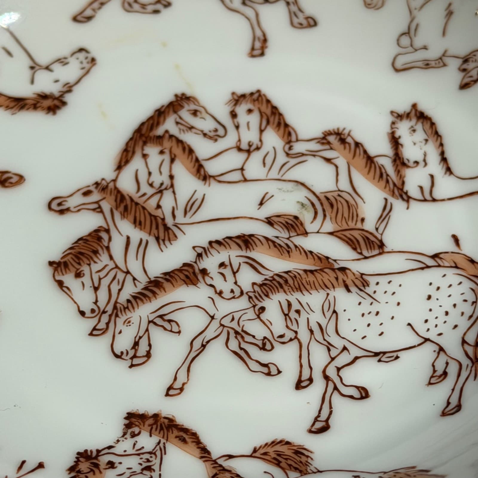Hand-Painted Decorative Bowl With 100 Horse Motif & Copper Rim Oriental Dish - Thumbnail 4
