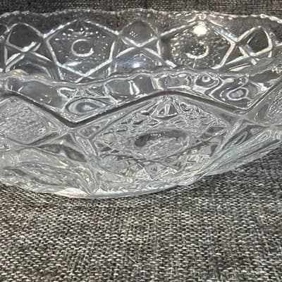Vintage Clear Pressed Glass Hobstar Sawtooth Rim 9” Serving Bowl EAPG - Thumbnail 3