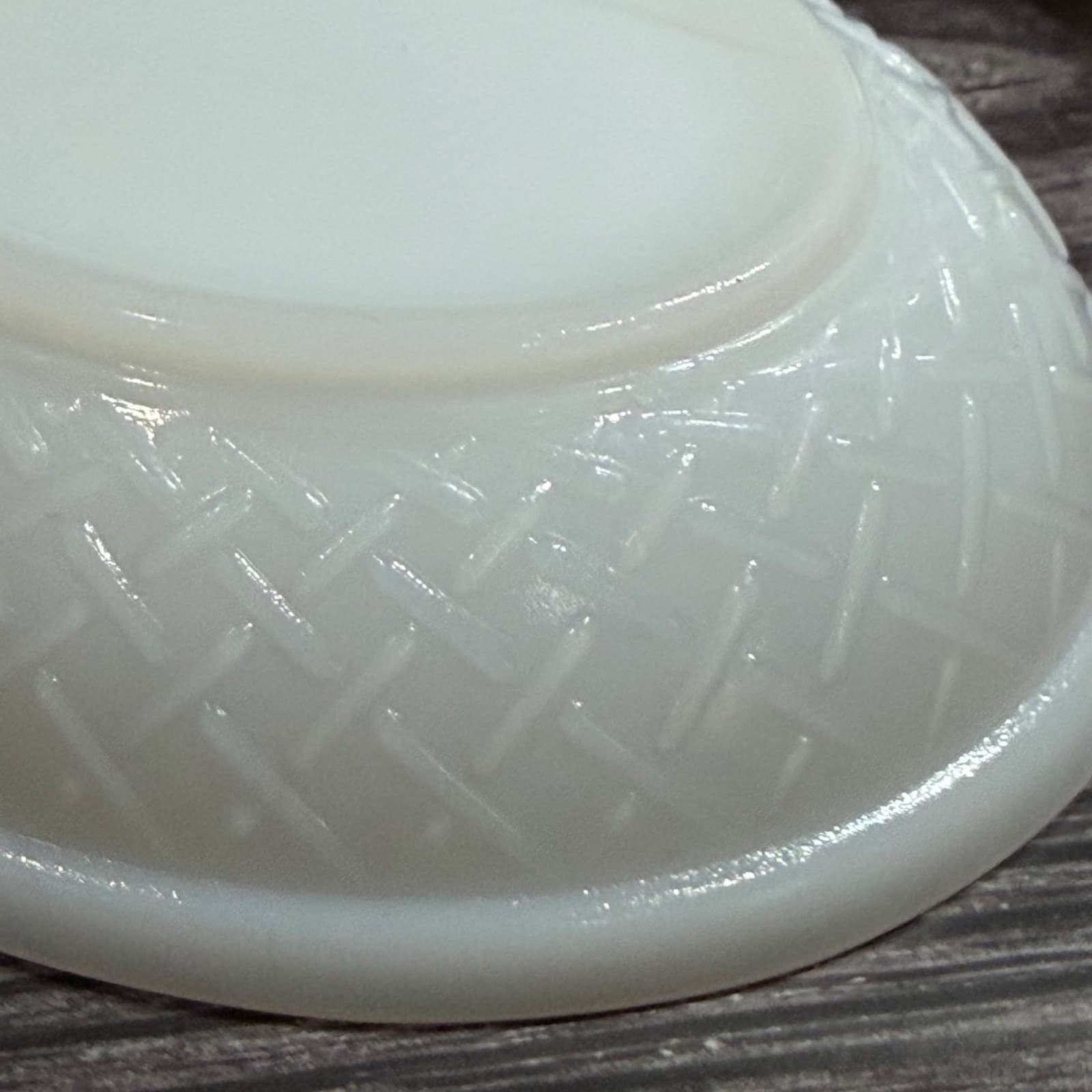 Hen On Nest Dish With Lid Hazel Atlas Platonite Opaline Milk Glass Smaller Size - Thumbnail 9