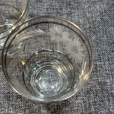 Vintage MCM Cut Daisy Tumbler Drinking Glasses Silver Tapered Highball Set Of 4 - Thumbnail 7