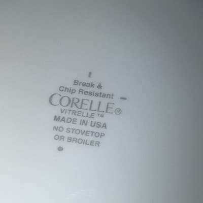 Lot Of 8 Corelle Classic Cafe Red Bread Dessert Plates 6 3/4" Red Stripe Bands - Thumbnail 7