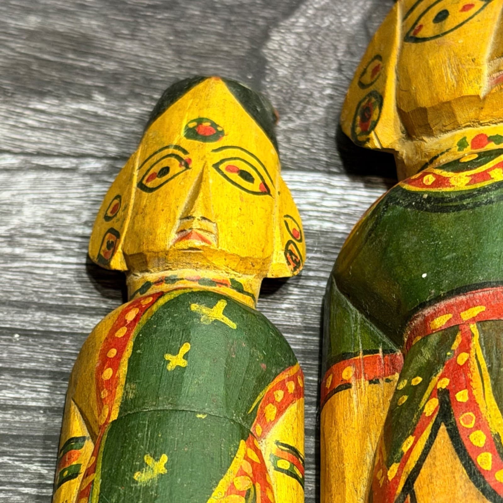 Hand-Painted Vintage Wooden Figurines In Folk Art Style - Set Of 2 Green & Yello - Thumbnail 7
