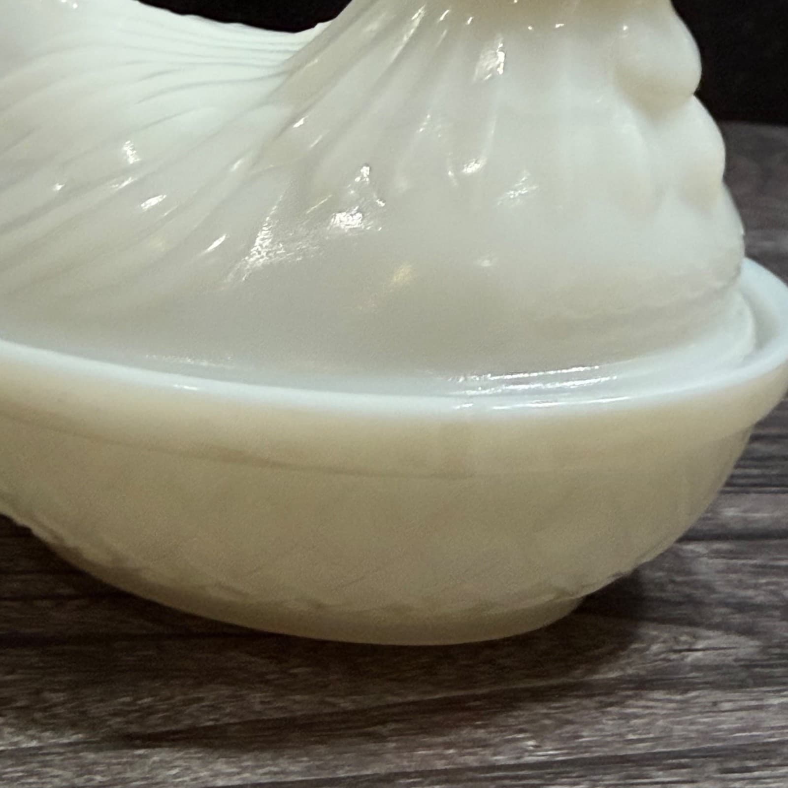 Hen On Nest Dish With Lid Hazel Atlas Platonite Opaline Milk Glass Smaller Size - Thumbnail 7