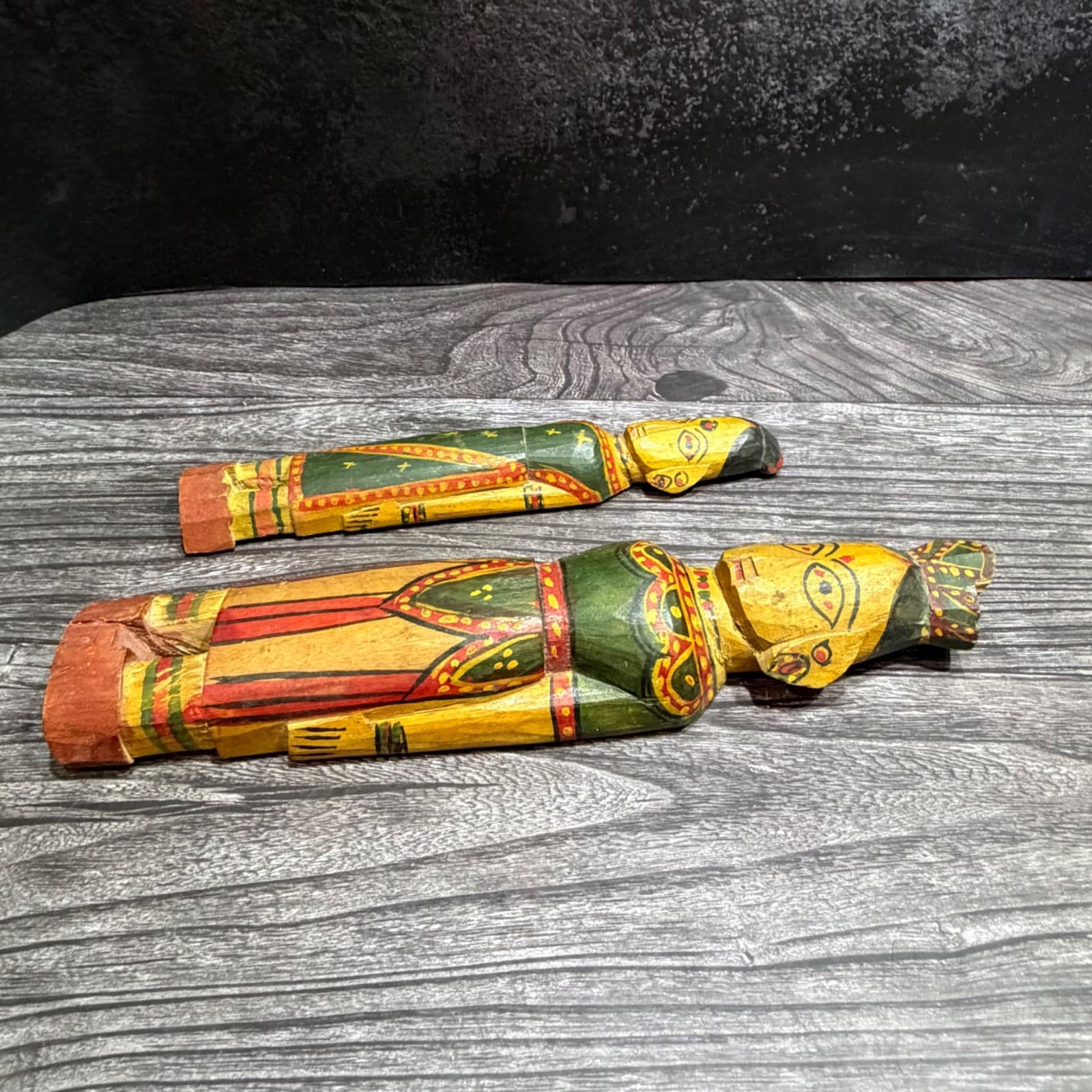 Hand-Painted Vintage Wooden Figurines In Folk Art Style - Set Of 2 Green & Yello - Thumbnail 5