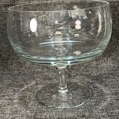 Vintage Etched Glass Pedestal Compote Bowl Centerpiece Floral Fruit Or Pudding - Thumbnail 6