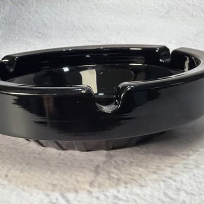 Vintage Black Round Ashtray 4.5” Across 3 Cigarette Slots Thick Glass MCM EUC - Thumbnail 6