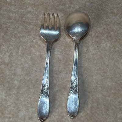 Community White Orchid Silverplate, Baby Child Fork & Spoon 4.75" - Thumbnail 5