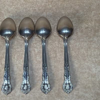 4 Pfaltzgraff HEIRLOOM REMEMBRANCE BETHANY Stainless Silverware Teaspoons Spoons - Thumbnail 6