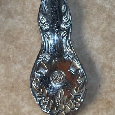 4 Pfaltzgraff HEIRLOOM REMEMBRANCE BETHANY Stainless Silverware Dinner Forks - Thumbnail 5