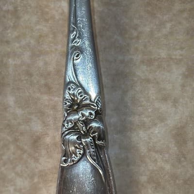 Community White Orchid Silverplate, Baby Child Fork & Spoon 4.75" - Thumbnail 3