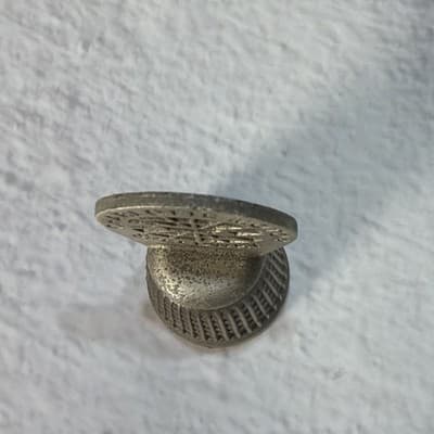 Charlotte Motor Speedway VINTAGE FORT PEWTER THIMBLE SOUVENIR SEWING TOOL - Thumbnail 3