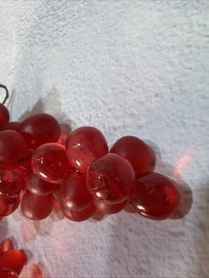 Vintage Set Of 2 Small MCM Ruby Red Lucite Acrylic Grapes Cluster Set Velvet - Thumbnail 7