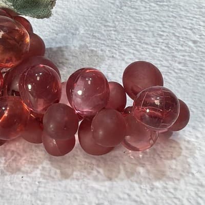 Vintage Small Cluster MCM Purple Lucite Acrylic Grapes Cluster Set with Leaves - Thumbnail 3