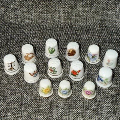 Vintage Ceramic Porcelain Thimbles Lot of 13 Mixed & Floral Sewing Trinkets - Thumbnail 6