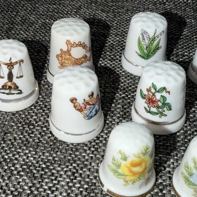 Vintage Ceramic Porcelain Thimbles Lot of 13 Mixed & Floral Sewing Trinkets - Thumbnail 3