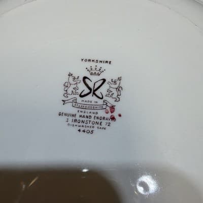 3 Vintage Staffordshire Yorkshire Ironstone 9 3/4” Dinner Plates 4405 Colors - Thumbnail 12