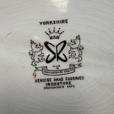 Vintage Staffordshire Yorkshire Ironstone Etched Farm Scene Serving Tray Platter - Thumbnail 9