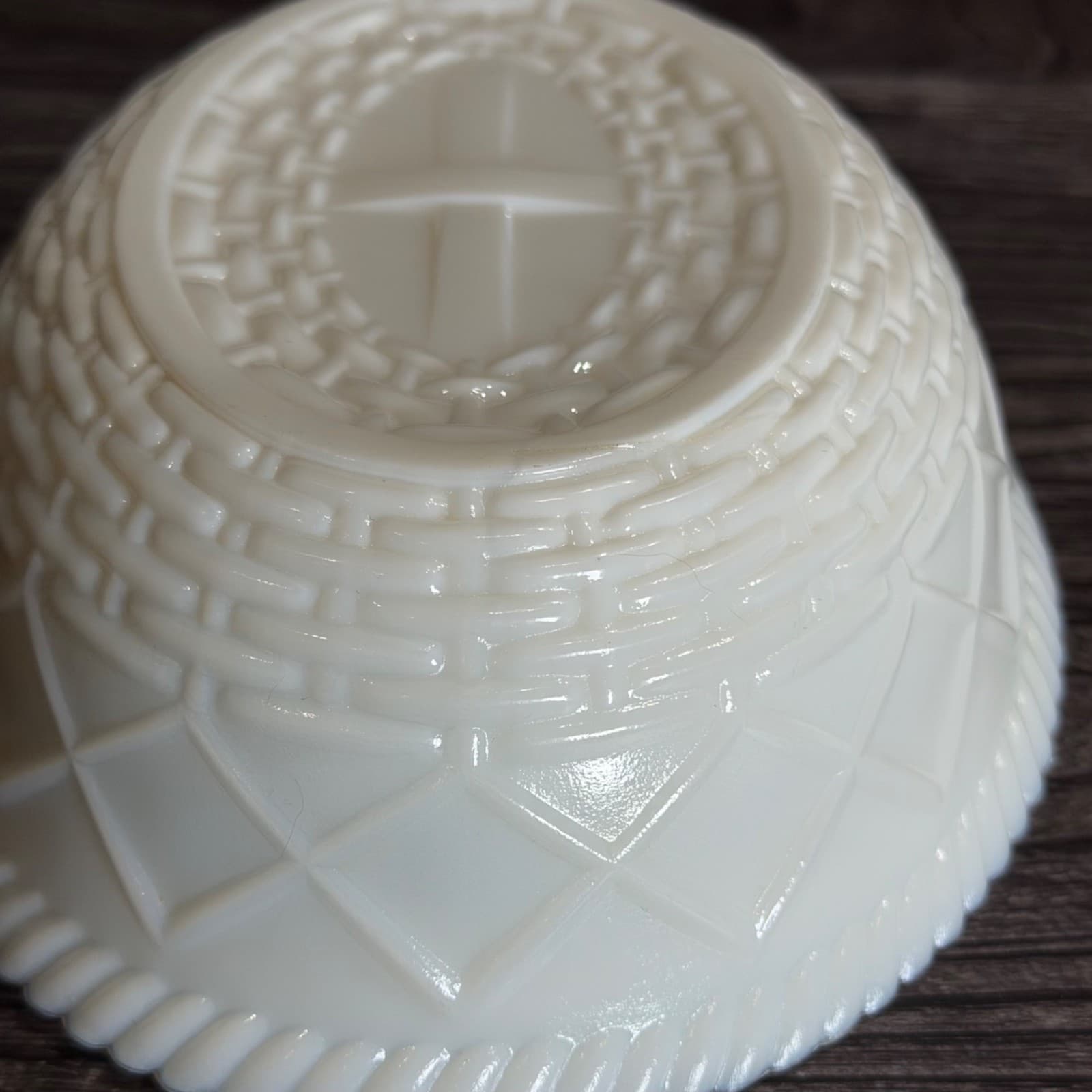 Milk Glass Hen On Nest Westmoreland Covered Dish Vintage White Red HON - Thumbnail 11