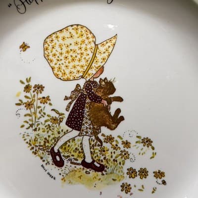Holly Hobby Cat "Happiness is Having Someone to Care For" Dinner Plate Green - Thumbnail 2