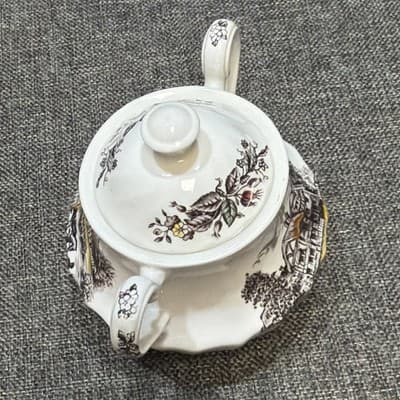 Vintage STAFFORDSHIRE Ironstone YORKSHIRE Creamer & Sugar Dish w/Lid - Thumbnail 13