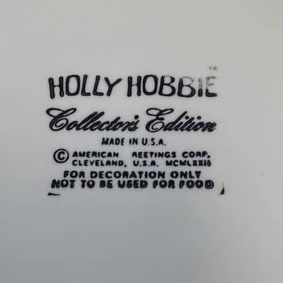 Holly Hobby Cat "Happiness is Having Someone to Care For" Dinner Plate Green - Thumbnail 9