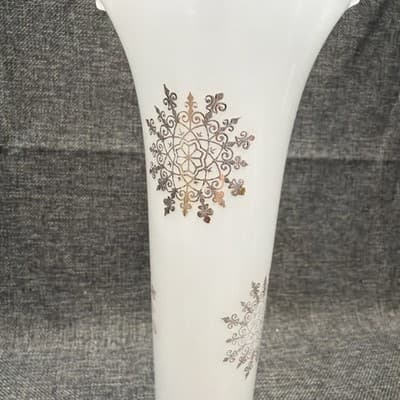 MCM Frosted Milk Glass Trumpet Vase Gold Medallion Snowflake Ruffled Rim 10” - Thumbnail 7