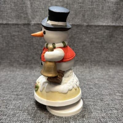 Vintage 1960 Taiwan Bisque Musical Frosty The Snowman Rotating Christmas Song - Thumbnail 4