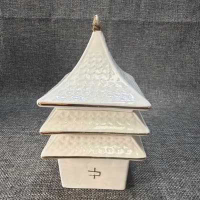 Vintage Occupied Japan Ceramic Pagoda Stacking Box 3 Piece Jewelry Chest Gold - Thumbnail 2