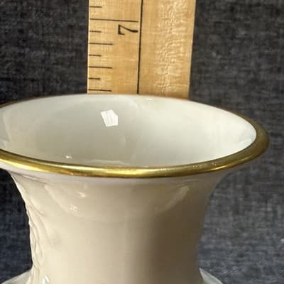 Lenox Ming Cherry Blossom Bud Vase Ivory Porcelain 24 Karat Gold Trim Floral 6” - Thumbnail 10