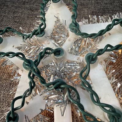 Merry Bright 6.5" Silver Garland Christmas Star w/ Blinking Clear Lights Tree - Thumbnail 7