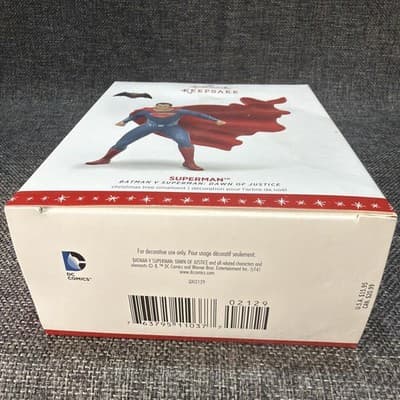 SUPERMAN DAWN OF JUSTICE 2016 Hallmark Keepsake NEW IN BOX Flying Cape - Thumbnail 6