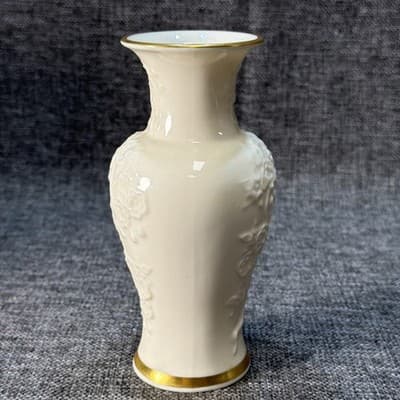 Lenox Ming Cherry Blossom Bud Vase Ivory Porcelain 24 Karat Gold Trim Floral 6” - Thumbnail 7