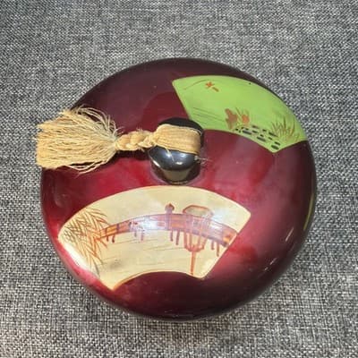 Vintage Japanese Lacquerware Tea Caddy Lidded Storage Jar Red Tassel Japan - Thumbnail 2