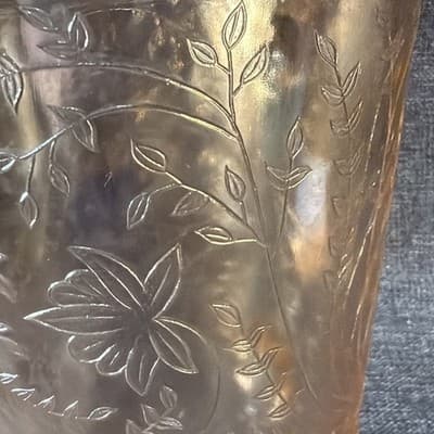 VINTAGE JEANNETTE GLASS Carnival Floragold Louisa Iridescent Pitcher 64oz 9” - Thumbnail 3